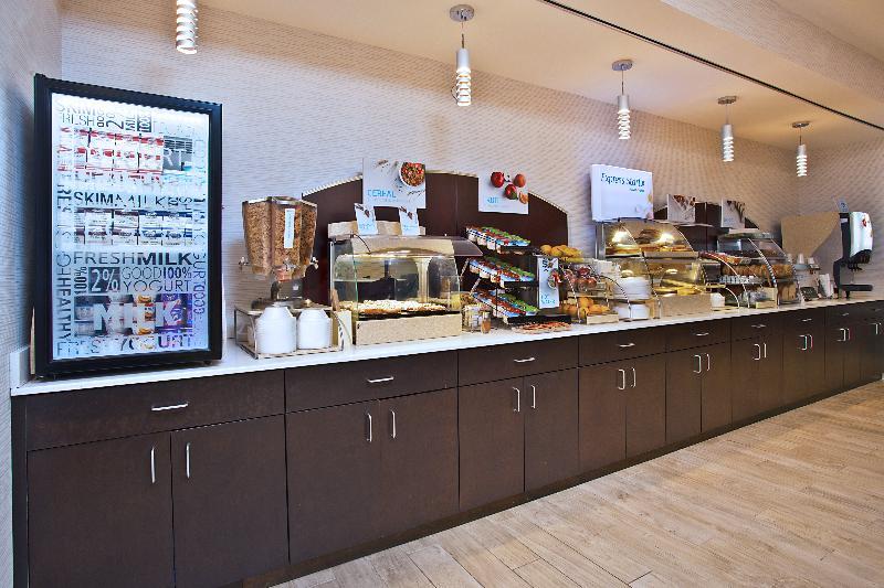 Holiday Inn Express Hotel & Suites Ann Arbor West By Ihg מראה חיצוני תמונה